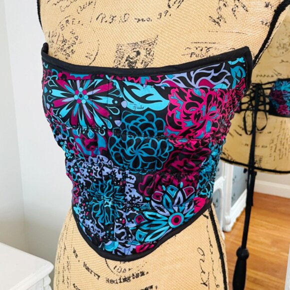 New York Couture One of a Kind Reworked Emilio PUCCI Handmade Boned Corset Crop - Picture 5 of 5